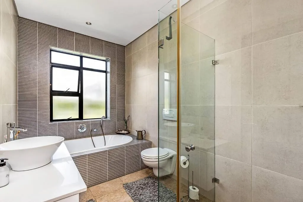 Golf Side Villa Cape Town